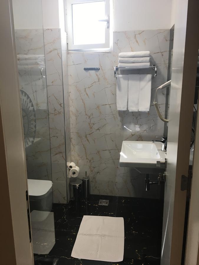 Soleo Hotel Tirana Kültér fotó