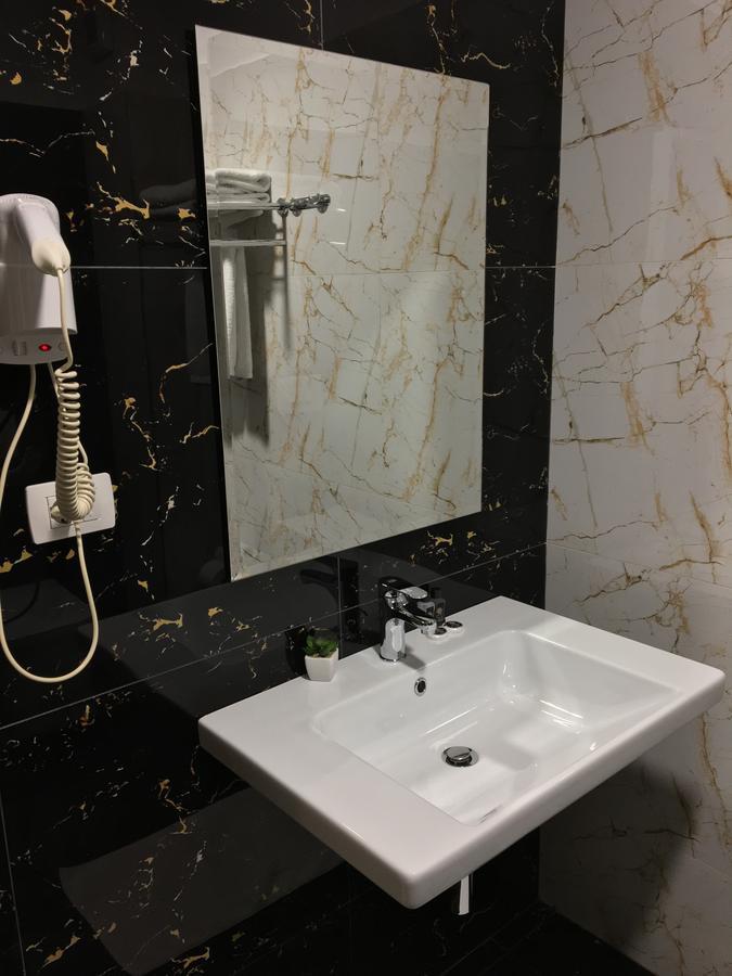 Soleo Hotel Tirana Kültér fotó
